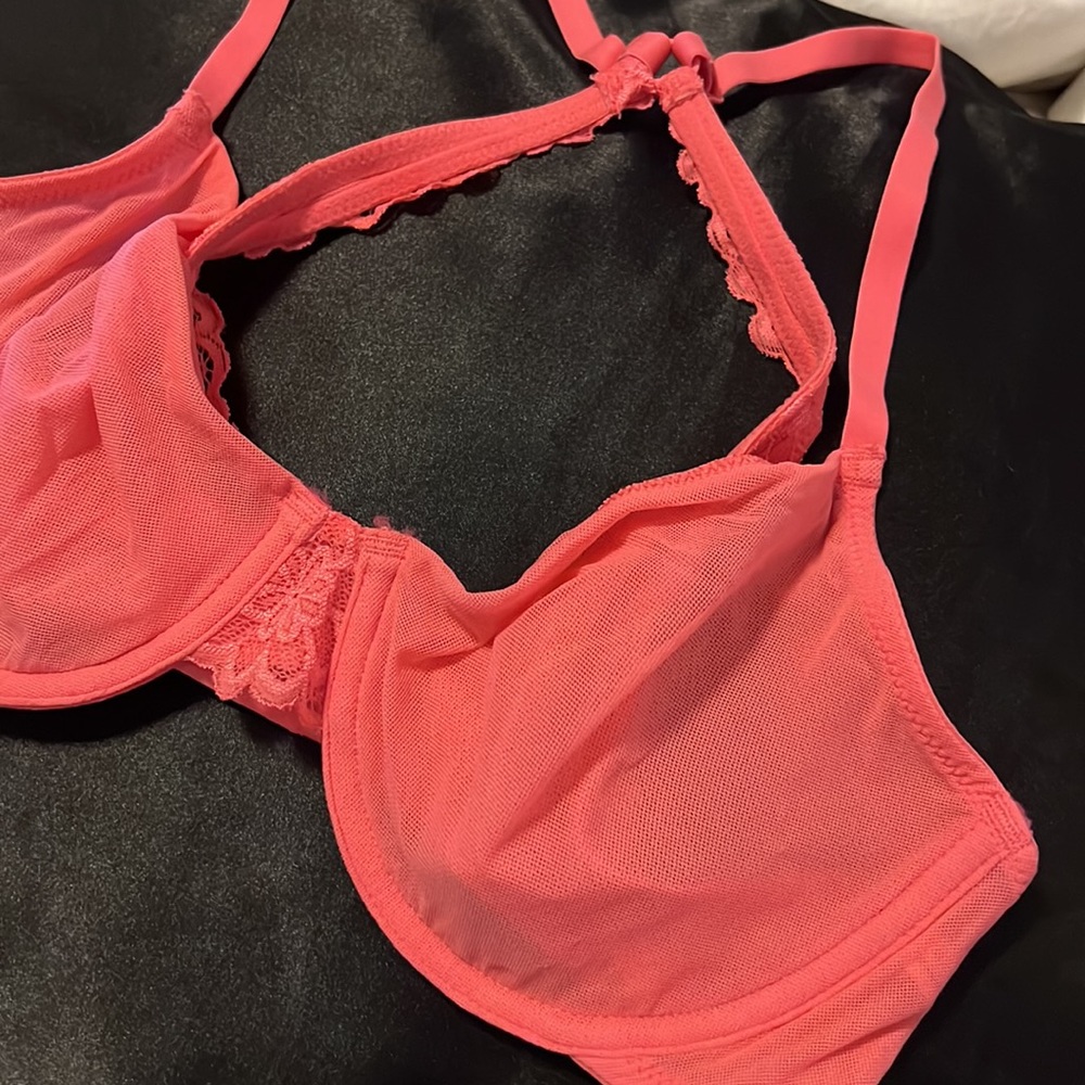 MESH RACERBACK BRA - Picture 2 of 3